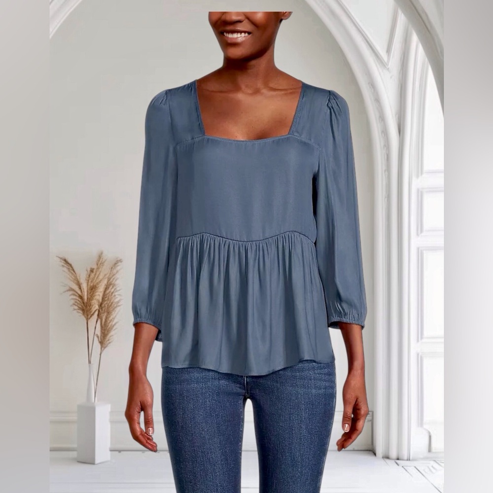 NWT LOFT TIERED MIXED MEDIA SQUARE NECK TOP